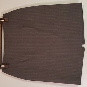 NWOT Pencil skirt size 5/6